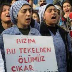 'Birileri Tekel işçisi kardeşlerimizi kullandı'