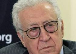 Esed, Özel temsilci El İbrahimi ile görüştü