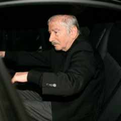 İ. Selçuk'tan darbe mesajı