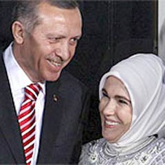 Erdoğan torunlarına sürpriz yaptı