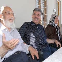 Cumhurbaşkanı Gül'ün ailesi umreye gitti