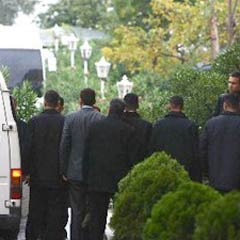 Gayrimüslimler Hükümet'e karşı kışkırtılacaktı