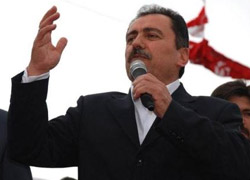 Yazıcıoğlu'na büyük ayıp!