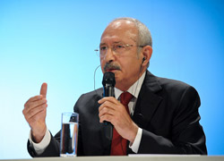 Kılıçdaroğlu seviyeyi iyice düşürüyor