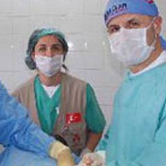 İlk gönüllü Türk doktor kafilesi Haiti yolunda