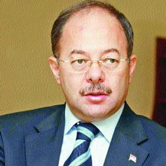 'Tam gün yasası paralı sistemi tarihe gömdü'
