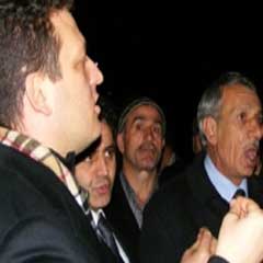 'Hakim üzerimize araç sürdü'