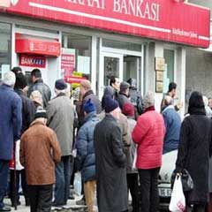 Emeklilere maaş farkları şubat ayında ödenecek