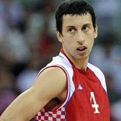 Fenerbahçe Ülker'li Roko Ukiç kontrolden geçti