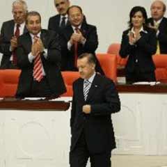 Hükümet, açılım için düğmeye basıyor