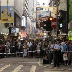 Hong Kong'da yeni bir asitli saldırı