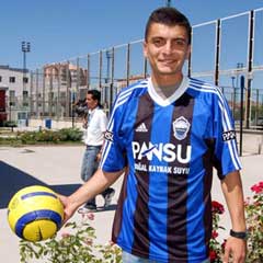 Mehmet Eren kulübüyle sözleşmesini uzattı