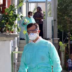 Doktor asteğmen domuz gribi kurbanı