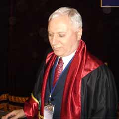 Haberal'a meslektaş kıyağı!