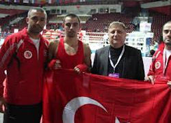 Muaythai sporcularımız Rusya'da fırtına gibi