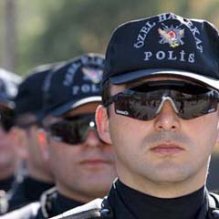 Şiddet, polisin psikolojisini bozuyor