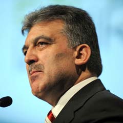 Devletin zirvesini Köşk'e çağırdı