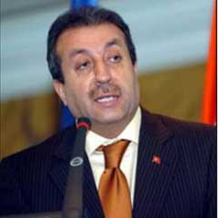 Eker'den, Arzu'ya taziye ziyareti