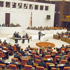 TBMM'de sandalye dağılımında son durum