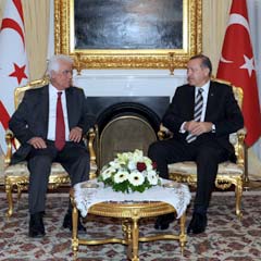 Başbakan Erdoğan, Başbakan Eroğlu ile görüştü