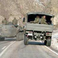 Flaş: Şırnak'ta askeri araç devrildi: 1 şehit