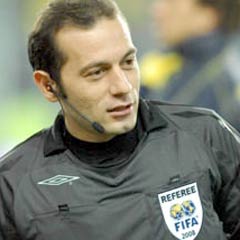 Cüneyt Çakır UEFA'da 1. kategoriye yükseldi