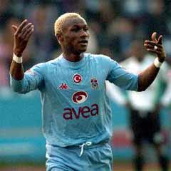 Trabzonspor'da Yattara'nın sözleşmesi yenilendi