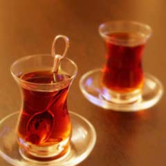 Çay içerken bu uyarıya DİKAT!
