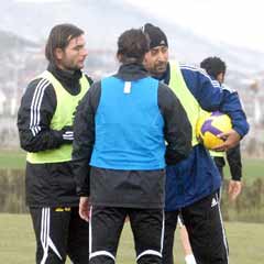 Kayserispor liderlik için son virajı sorunsuz geçmek istiyor