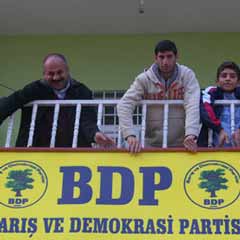Kapatılan DTP yönetimi ile BDP 'katılımı' görüşecek