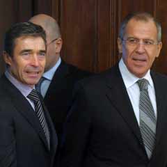 Rasmussen Lavrov'la bir araya geldi