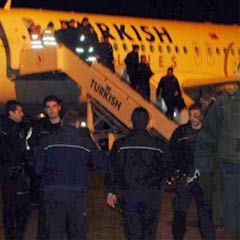 İstanbul'dan Muş'a çevik kuvvet