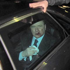 Saldırganından Berlusconi'ye özür mektubu