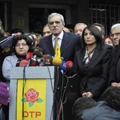 DTP'nin kapatılması Resmi Gazete'de