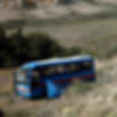 Otobüs şarampole devrildi: 37 yaralı