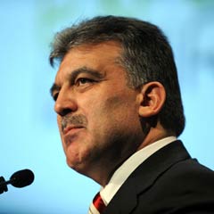 Gül'den sağduyu çağrısı