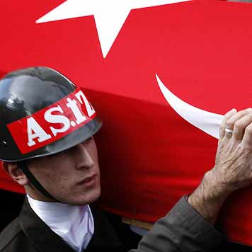Slogancılar yabancı çıktı!