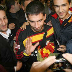 Galatasaray, Antalya'ya geldi