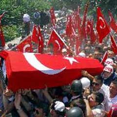 Şehit Arslanbay'ın cenazesi Adana'ya getirildi