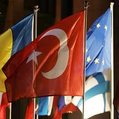 Atina ve Lefkoşa, Türkiye konusunda yalnız kaldı