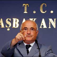 Cemil Çiçek sert çıktı