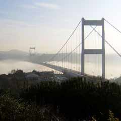İstanbul bayramın son gününde sise büründü