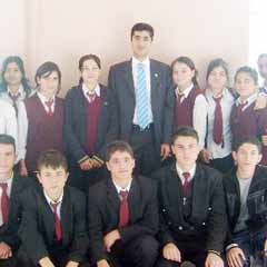 Kaymakam lisede derse giriyor