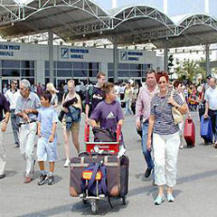 Türkiye'ye 10 ayda 24,4 milyon turist geldi
