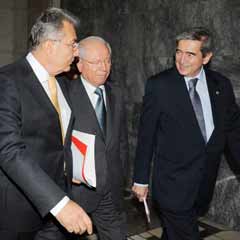 FLAŞ: CHP grubunda olay çıktı