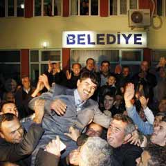 AK Parti bir belediye daha kazandı