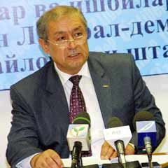 Özbekistan seçimlerinin favorisi