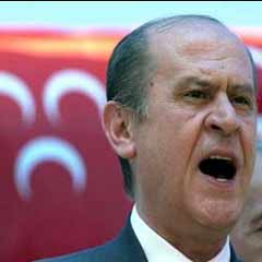 Bahçeli'ye karşı isyan bayrağı