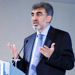 Doğalgaz zammı için adres gösterdi