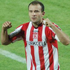Sivasspor'da Mehmet Yıldız devreyi kapattı